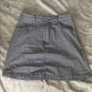 Brandy Melville/ John Galt plaid mini skirt!